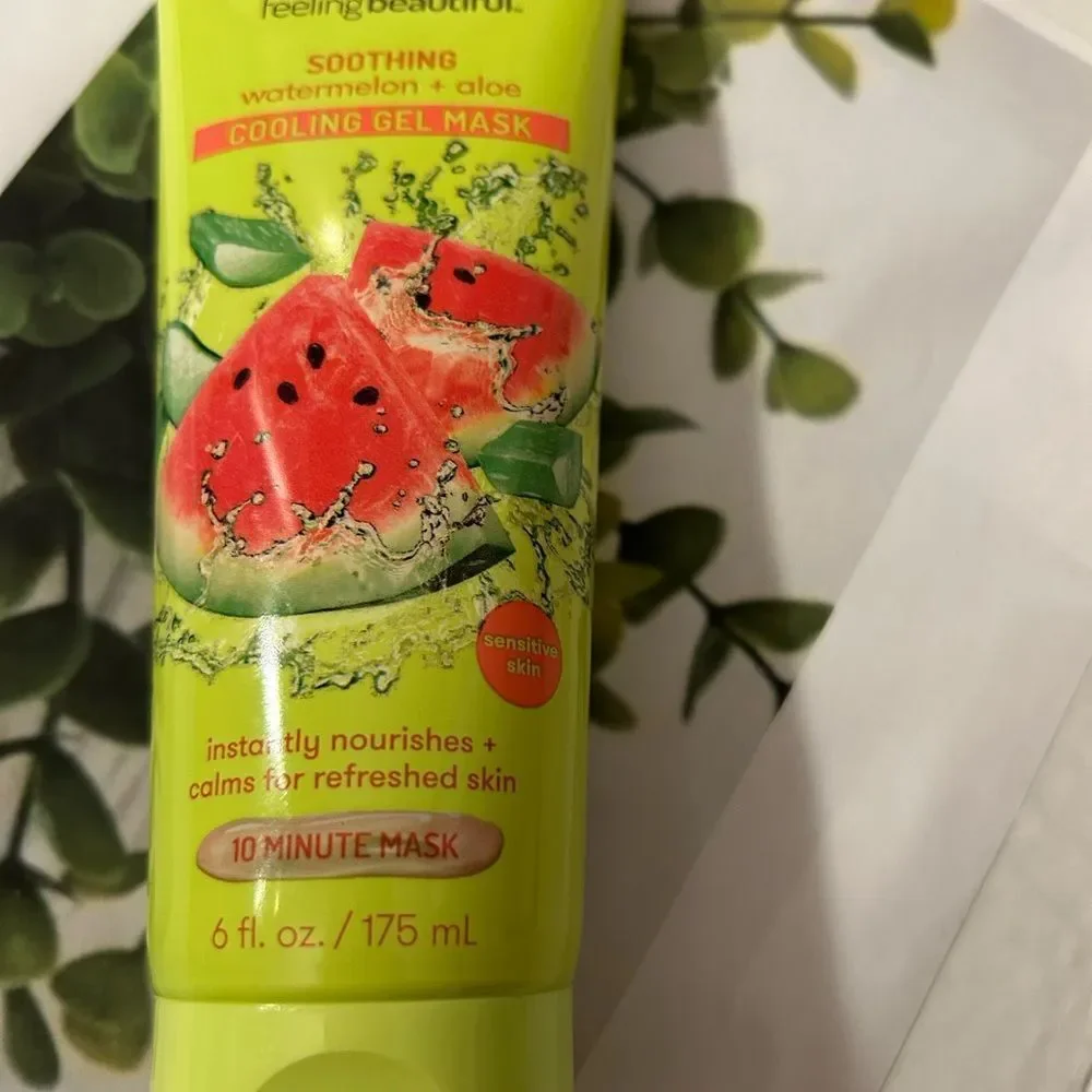 🎁Watermelon & Aloe Cooling Gel Mask - Green💥